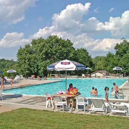 Circle M Rv & Camping Resort - Caravan Park Millersville Экстерьер фото