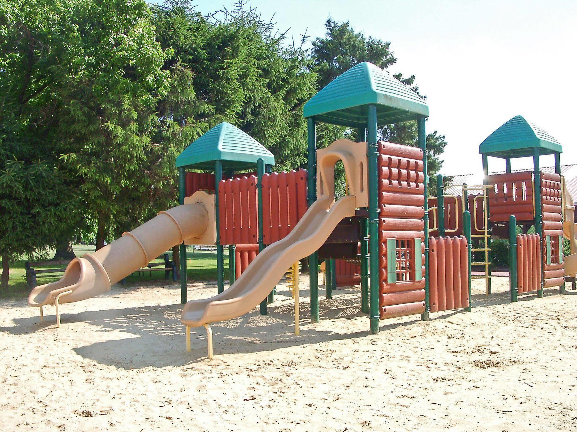Circle M Rv & Camping Resort - Caravan Park Millersville Экстерьер фото